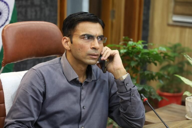 नियमों के विरुद्ध संचालित होमस्टे पर चला जिलाधिकारी का चाबुक, 17 होमस्टे का हुआ पंजीकरण निरस्त, प्रशासन ने भविष्य में भी कार्रवाई करने का निर्णय लिया